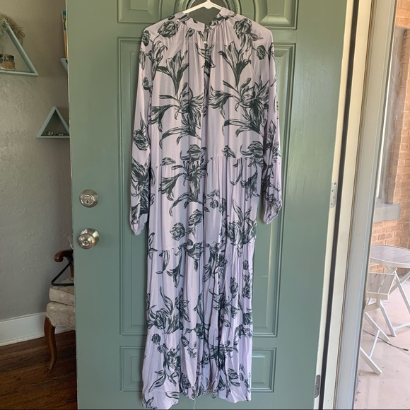 Prairie dress in lavender - Picture 3 of 3